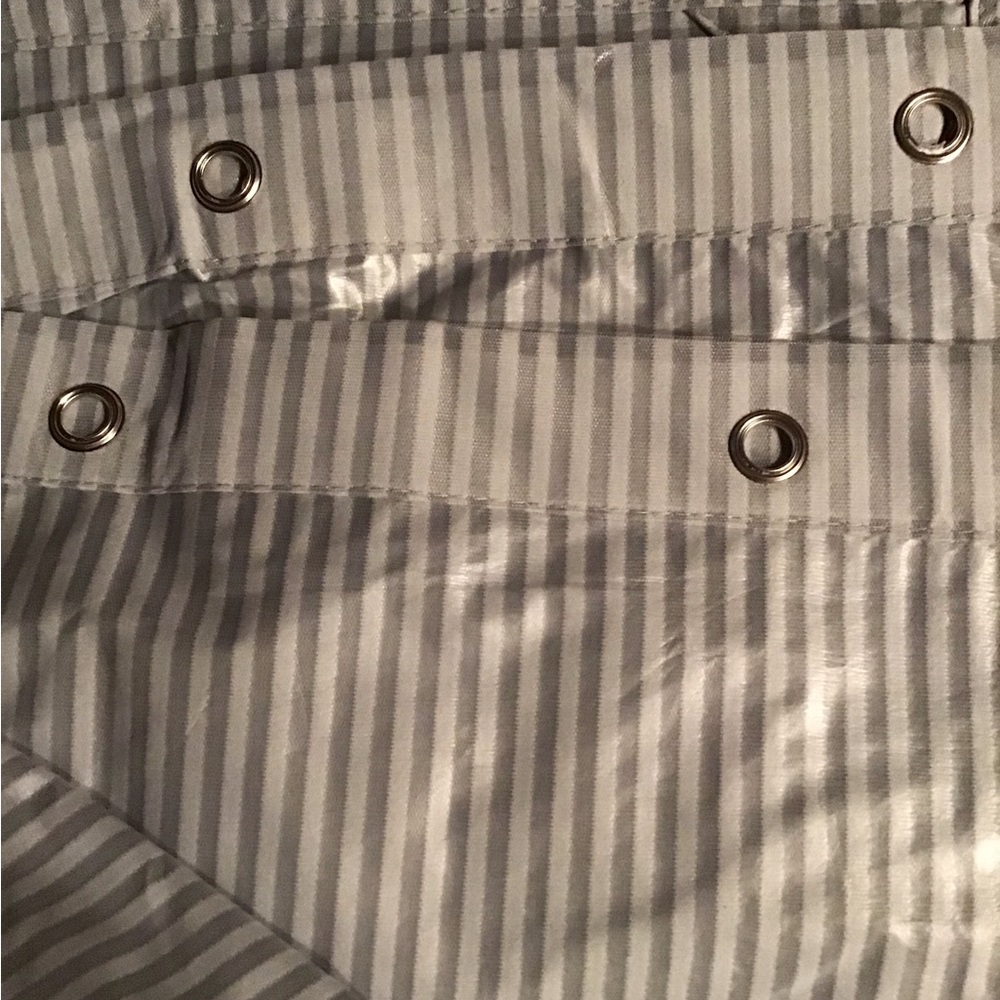 Shower curtain liner - grey stripe